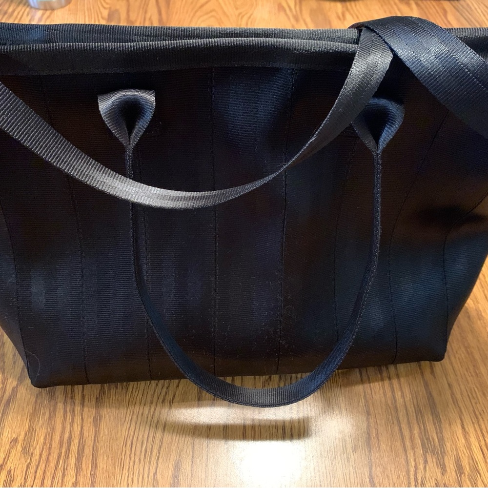 Harvey’s Medium Tote